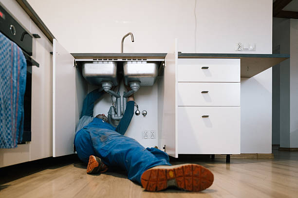 Professional Emergency Plumber technician working in Adger, AL